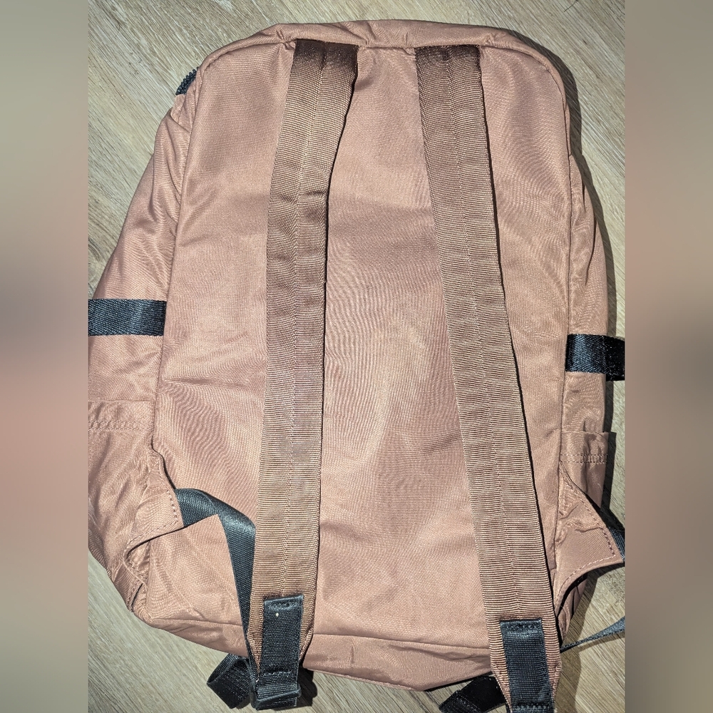Lululemon New Crew Backpack Ancient Copper - Picture 4 of 5